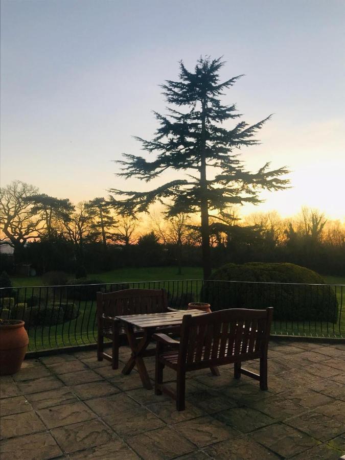 The Manor At Bickley Hotel Bromley Exterior foto